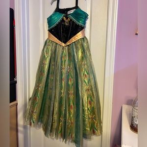 Princess Anna’s coronation gown